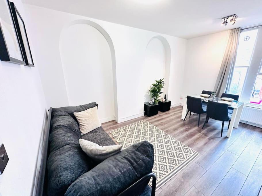 런던 Luxury Flat Hyde Park Super Location For Tourists 아파트 외부 사진