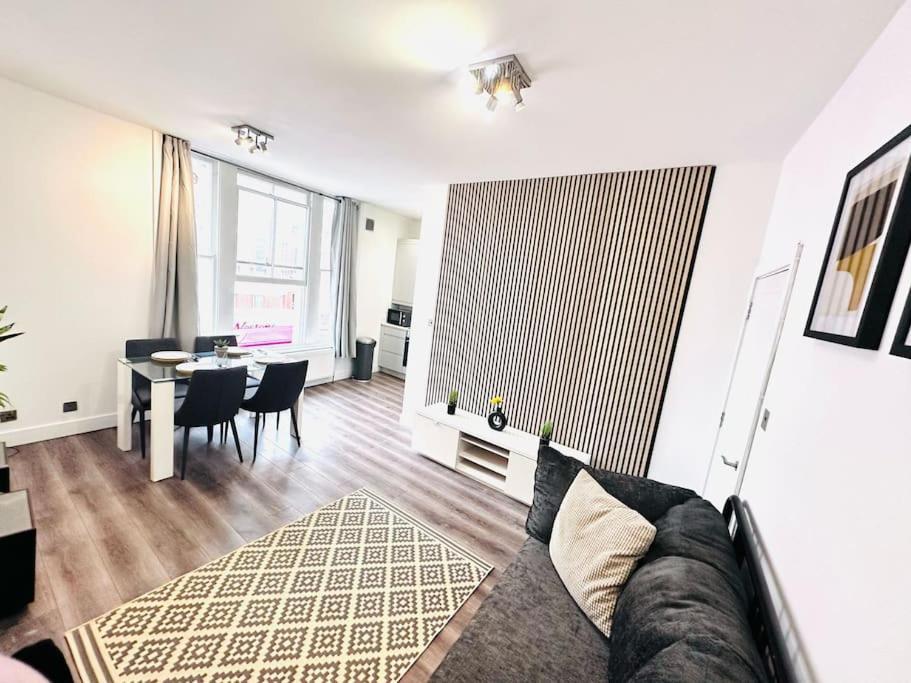 런던 Luxury Flat Hyde Park Super Location For Tourists 아파트 외부 사진